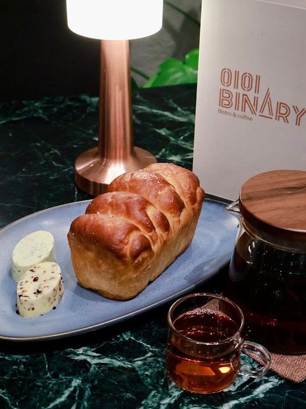 Binary — restaurant in Orchard — main photo