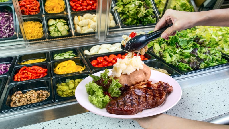 Astons Steak & Salad - Square 2 — restaurant in Novena — main photo