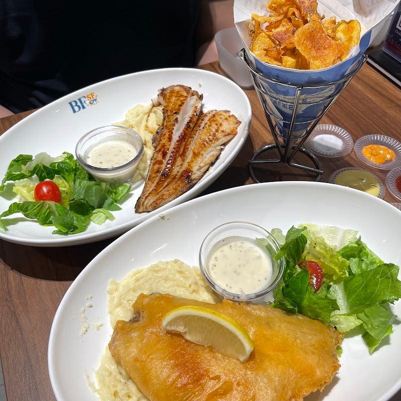 Big Fish Small Fish Cafe (Century Square) — restaurant in Tampines — main photo