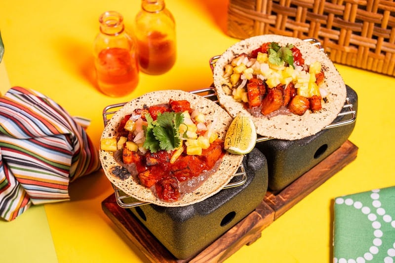 TOMATILLO Mexican Food & Bar — restaurant in Downtown Core — main photo