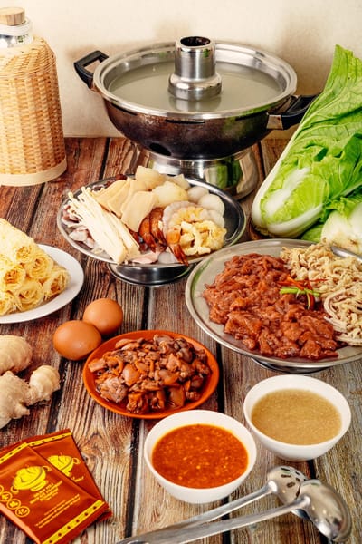 Golden Mile Thien Kee Steamboat Hainanese Restaurant (Chinatown) — Chinese restaurant in China Town