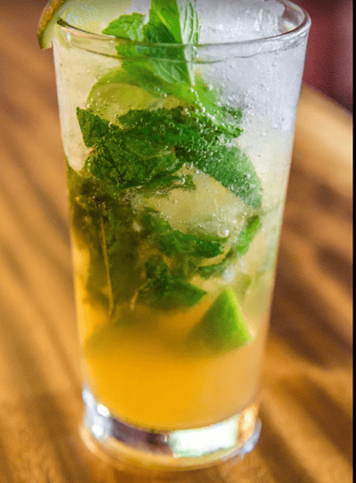 Hero's — Bar restaurant in Clarke Quay