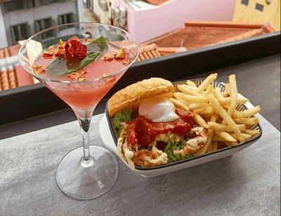 FRY Rooftop Bistro & Bar — restaurant in Outram — photo 3