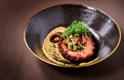 VUE - gallery image 3