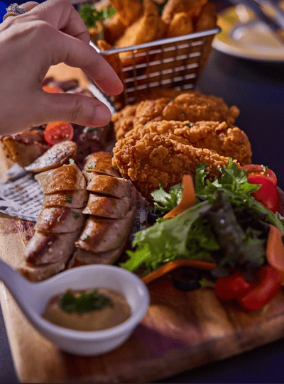 Connections Lounge — restaurant in Clarke Quay — photo 3