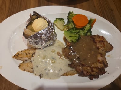 Astons Specialties - Thomson Plaza — restaurant in Bishan — photo 3