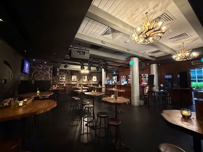 Highlander Bar @ Millenia Walk — restaurant in Downtown Core — photo 4