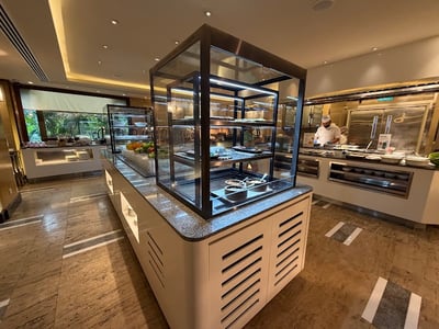 Window on the Park — restaurant in Orchard — photo 3