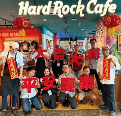 Hard Rock Cafe Changi Airport Singapore — restaurant in Changi — photo 4