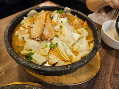 Tonkotsu Kazan VOLCANO Ramen @ Novena Square 2 豚骨火山ラーメン @ ノベナスクエア2店 — restaurant in Novena — photo 3
