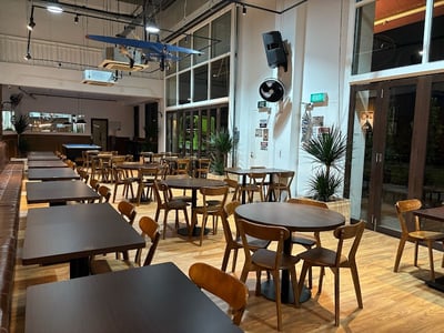 THE CARPENTERS BAR — restaurant in Sembawang — photo 4