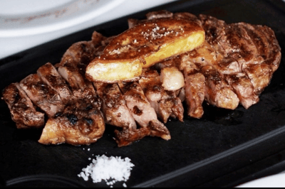 Les Bouchons Steakhouse - Robertson Quay — restaurant in Clarke Quay — photo 2