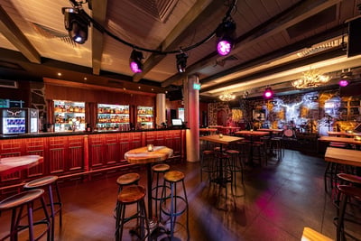 Highlander Bar @ Millenia Walk — restaurant in Downtown Core — photo 2