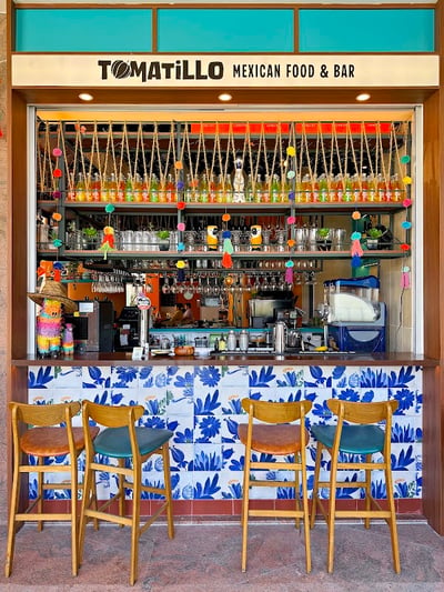 TOMATILLO Mexican Food & Bar — restaurant in Downtown Core — photo 2