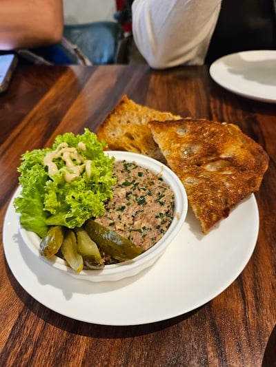 Madam Flod — restaurant in Clarke Quay — photo 2