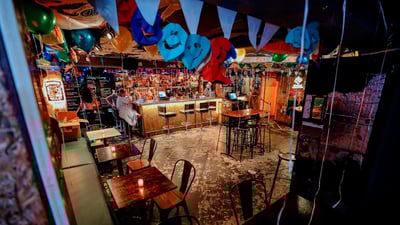 Skinny's Lounge — restaurant in Clarke Quay — photo 2