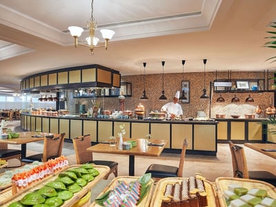 ASIAN MARKET CAFE — restaurant in Downtown Core — photo 2