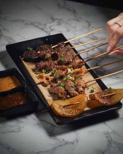 SG BBQ Bar ( 三国烤吧 ) — restaurant in Clarke Quay — photo 4