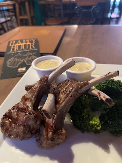 BLooiE's Roadhouse — restaurant in Bukit Panjang — photo 3