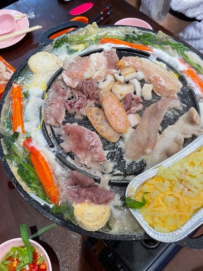 Siam Square Mookata - Golden Mile Tower — restaurant in Kallang — photo 3