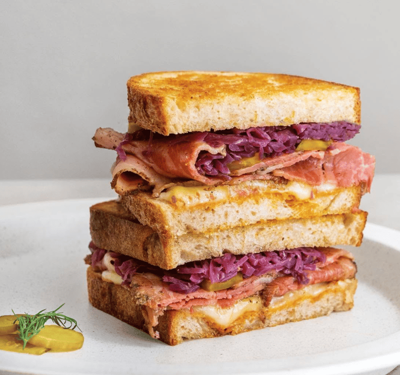 Sarnies — restaurant in Outram — main photo