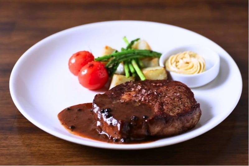Royz et Vous — restaurant in Outram — main photo